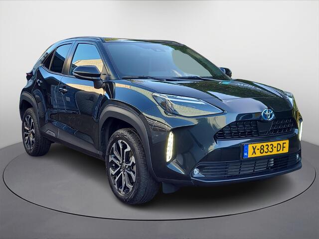 Toyota YARIS Cross 1.5 Hybrid Dynamic Plus | Panorama dak | Head Up | Navigatie | Apple CarPlay | Elektr. klep | Rijklaar incl. garantie |