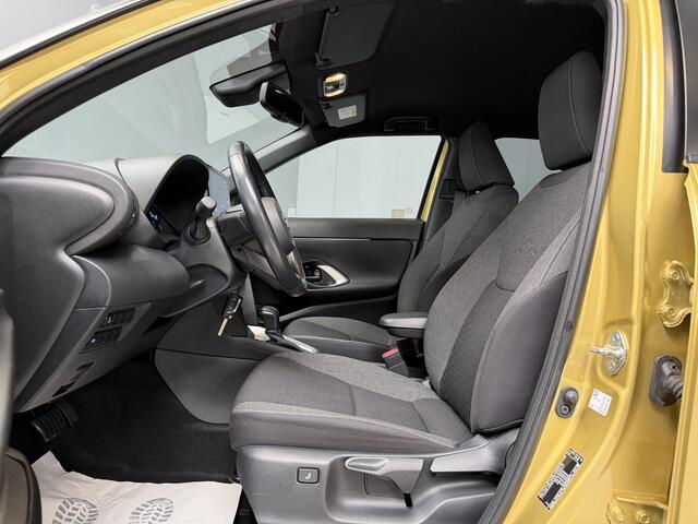 Toyota YARIS Cross 1.5 Hybrid Dynamic LED|DAB+|Camera|Cruise