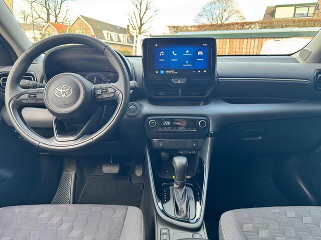 Toyota YARIS 1.5 Hybrid 115 Business Plus