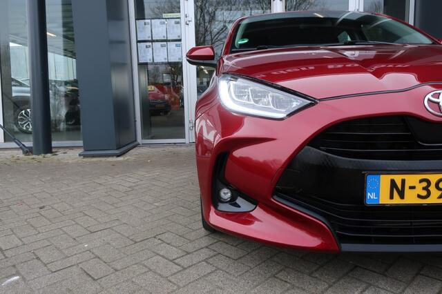Toyota YARIS 1.5 VVT-I 125PK, Navi, Apple Carplay/ Android Auto, LED Verlichting, etc.