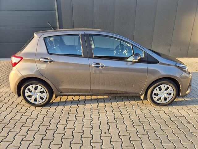 Toyota YARIS 1.5 VVT-i Dynamic