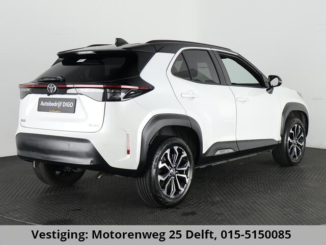 Toyota YARIS Cross 1.5 HYBRIDE DYNAMIC LUXERY BITONE GARANTIE 4-2034 * BLIND SPOT . NAVI.CAMERA. PDC V+A.