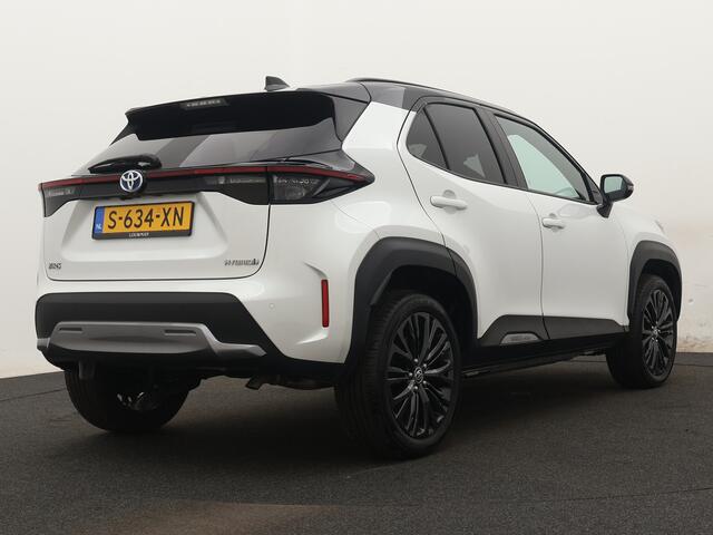 Toyota YARIS Cross 1.5 Hybrid Adventure | Apple Carplay/Android Auto | Lichtmetalen Velgen | Pur.