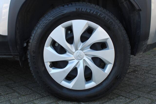 Toyota YARIS Cross 1.5 Hybrid Apple Carplay/ Android auto l Keyless l Automaat l Cruise control l