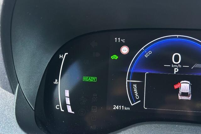 Toyota YARIS Cross 1.5 Hybrid 115 Dynamic 2.411 Km !