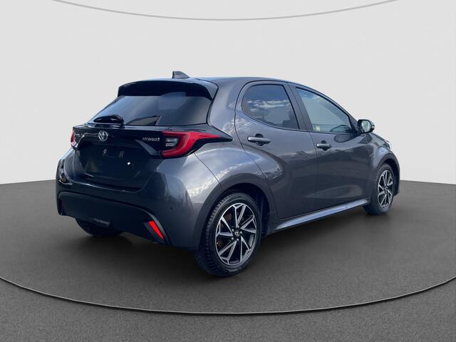 Toyota YARIS 1.5 Hybrid Dynamic | Stoelverw | Camera | Adaptive | Virtual |
