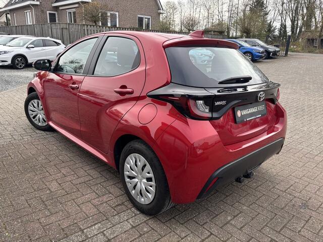 Toyota YARIS 5DRS 1.5 VVT-i Active Trekhaak / Camera / Carplay