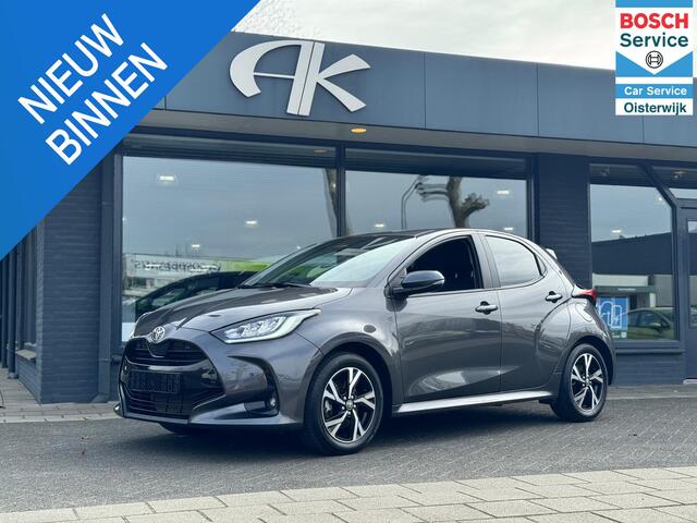 Toyota YARIS 1.5 Hybrid 115 Business Plus