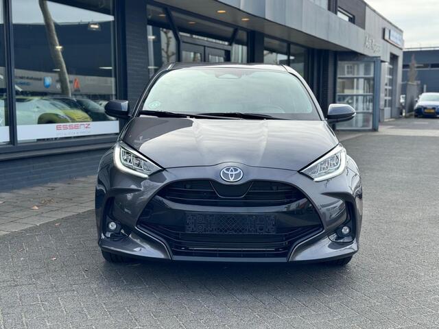 Toyota YARIS 1.5 Hybrid 115 Business Plus