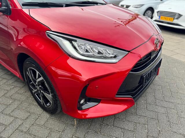 Toyota YARIS 1.5 Hybrid 115 Business Plus