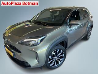 toyota-yaris-cross-1.5-hybrid-first