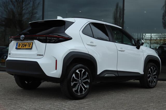 Toyota YARIS CROSS 1.5 HYBRID DYNAMIC | CARPLAY | NAVI | CAMERA | KEY-LESS | ACC | LANE ASSIST