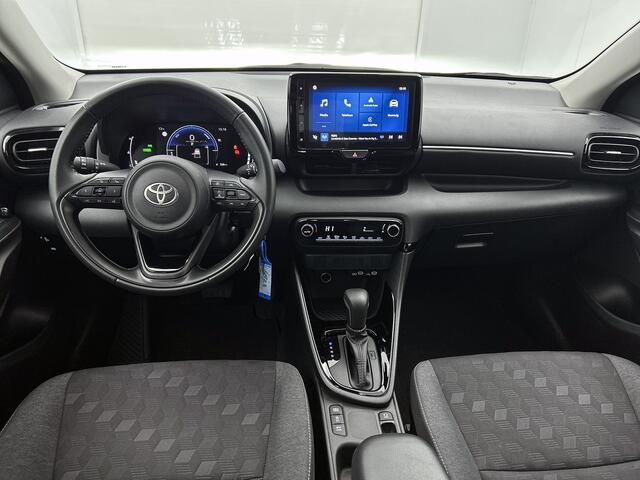 Toyota YARIS 1.5 Hybrid 115 First Edition