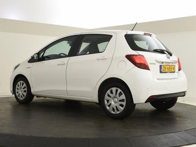 Toyota YARIS 1.5 Hybrid Trend | Parkeersensoren | Camera | Navigatie |