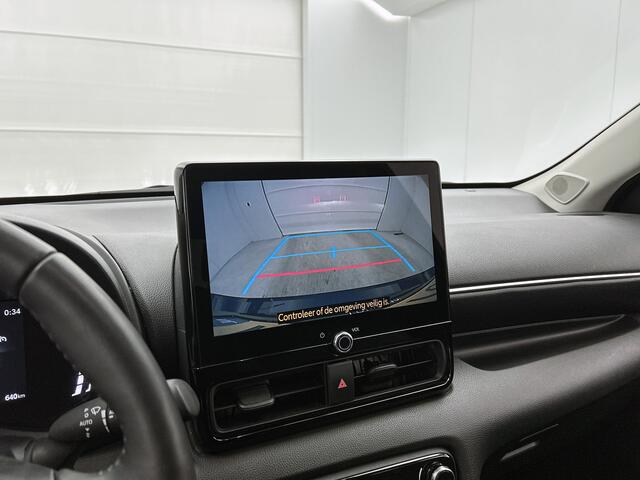 Toyota YARIS 1.5 Hybrid Dynamic Onderweg-naar-dealer