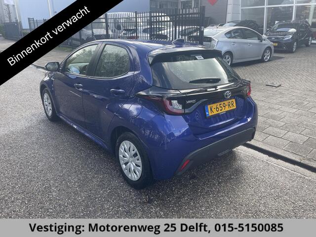 Toyota YARIS 1.5 Hybrid Active . Dealer onderhouden . Apple Carplay & AndroidAUTO . Camera