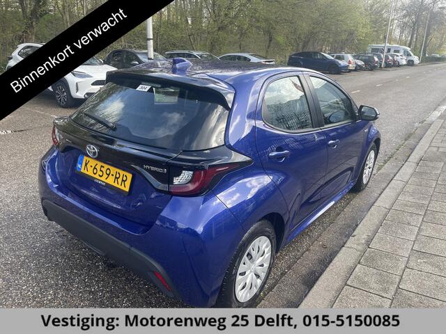 Toyota YARIS 1.5 Hybrid Active . Dealer onderhouden . Apple Carplay & AndroidAUTO . Camera