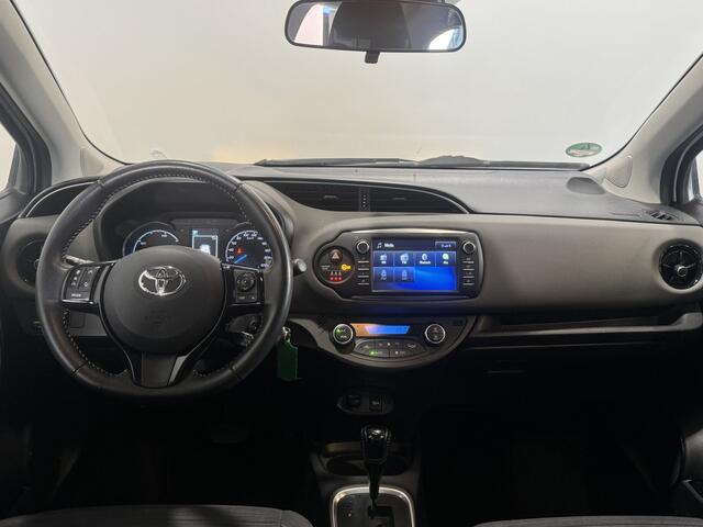 Toyota YARIS 1.5 Hybrid Aspiration | All seasons | Naviagtie | Camera |