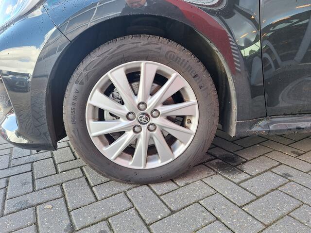 Toyota YARIS 1.5 Hybrid Dynamic