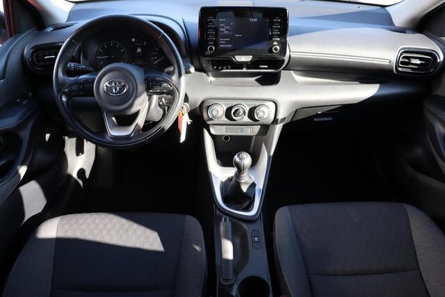 Toyota YARIS 1.0 VVT-i Active, Apple Carplay / Android Auto, Lane assist, Cruise control.