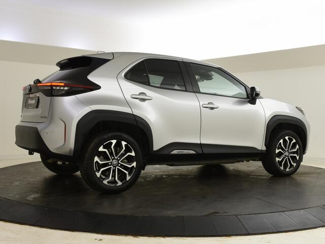 Toyota YARIS Cross 1.5 Hybrid Dynamic | Parkeersensoren V+A | Stoelverwarming