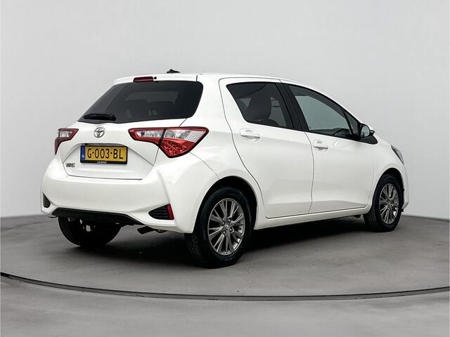 Toyota YARIS 1.5 VVT-i Dynamic | LM velgen | Bluetooth | 125 PK | Dealer onderhouden |
