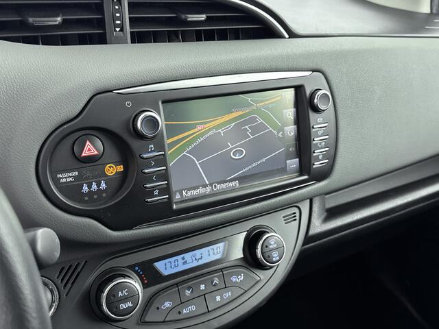 Toyota YARIS 1.5 VVT-i Dynamic | LM velgen | Bluetooth | 125 PK | Dealer onderhouden |