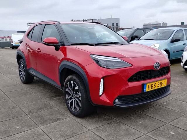 Toyota YARIS Cross 1.5 Hybrid 115 First Edition Comfort Pack | Rijklaar | NL-auto | | Blind Spot | Apple/Android | Stoel-/stuurverw. | Navi | LED | Parksens. v+a
