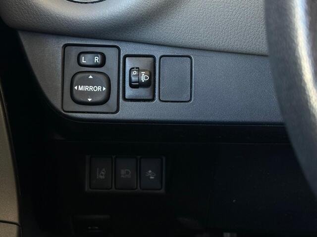 Toyota YARIS 1.0 CAMERA CLIMATE CONTROL CRUISE