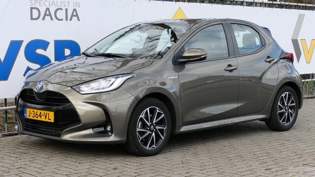 Toyota YARIS 1.5 Full Hybrid HEV Dynamic