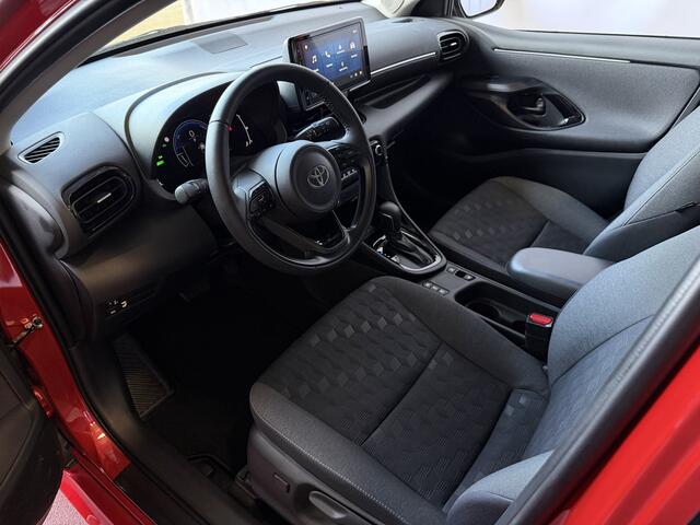 Toyota YARIS 1.5 HYBRID 115 DYNAMIC+ COMF.PACK STOEL/STUUR/VERW DODEHOEK.ASS ADAP.CRUISE PDC 2X ? Top Auto's Wijchen , Al 30 Jaar verkoop van Toyota , Type's Launch / Executive / Dynamic / First Edition / Business / Zowel Phev / Hev / Benzine / met fabrieksgarantie ?