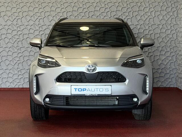 Toyota YARIS Cross 1.5 HYBRID DYNAMIC STOEL/STUUR VERW. 17''LMV KEYLESS CAMERA LED ZWARTE HEMEL ? Top Auto's Wijchen , Al 30 Jaar verkoop van Toyota , Type's Launch / Executive / Dynamic / First Edition / Business / Zowel Phev / Hev / Benzine / met fabrieksgarantie ?
