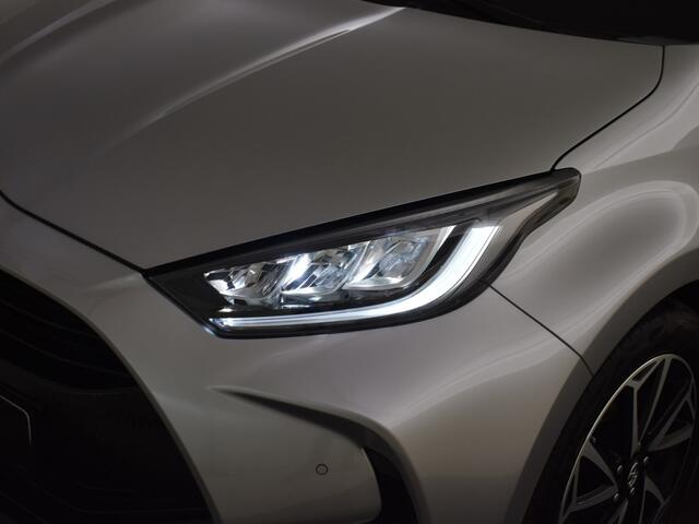 Toyota YARIS 1.5 Hybrid Dynamic | PDC V+A | Stoelverwarming | Carplay |