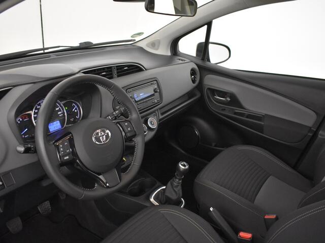 Toyota YARIS 1.5 VVT-i Comfort | Bluetooth | Lane Assist |
