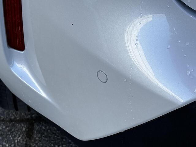 Toyota YARIS Cross 1.5 Hybrid Executive **JBL AUDIO/ TREKHAAK/ DODEHOEK DETECTIE**