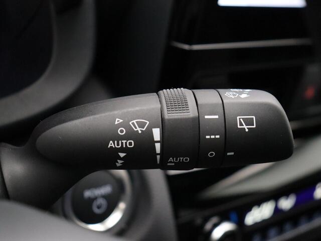 Toyota YARIS Cross 1.5 Hybrid 130 Dynamic | Stoelverwarming | Stuurwielverwarming | Apple Carplay & Android Auto | 10 jaar garantie |