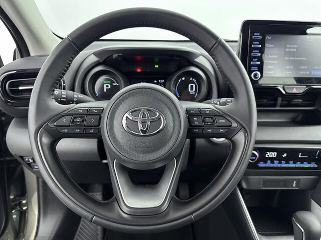 Toyota YARIS 1.5 Hybrid Dynamic | NL-Auto | Apple Carplay-Android Auto | Achteruitrijcamera |