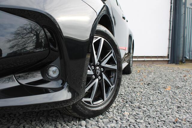 Toyota YARIS 1.5 Hybrid Dynamic Automaat, Applecarpl./Andr. Auto, Dealer Onderhouden, ORG NL, 1e Eig.