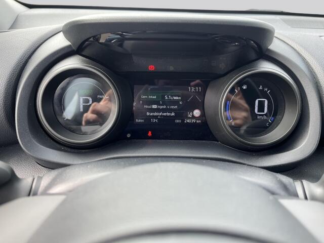 Toyota YARIS 1.5 Hybrid Dynamic