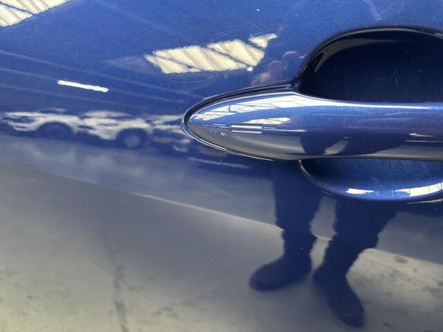 Toyota YARIS 1.5 VVT-i Dynamic NL Auto, slechts 61000km! Carplay, LM