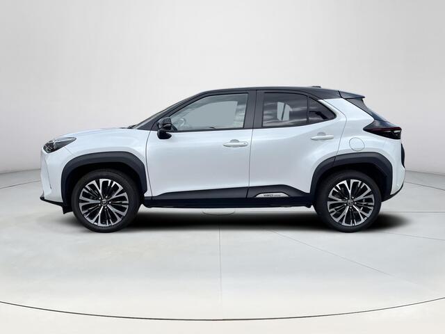 Toyota YARIS Cross 1.5 Hybrid Executive | JBL audio | Head up display | Dode hoek waarschuwing | Bi-tone exterieur |