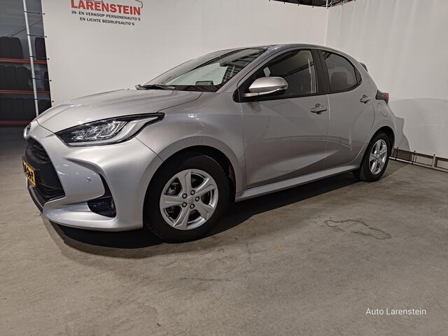 Toyota YARIS 1.5 Hybrid 116pk First Edition Carplay / A.Cam./ Adapt. Cruise C / Climate C./ Winter Pack