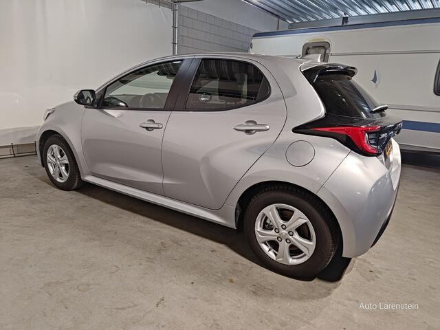 Toyota YARIS 1.5 Hybrid 116pk First Edition Carplay / A.Cam./ Adapt. Cruise C / Climate C./ Winter Pack