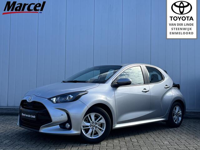 Toyota YARIS 1.5 Hybrid 115 Active Limited Parkeersensoren Stoel Stuur verwarming Carplay
