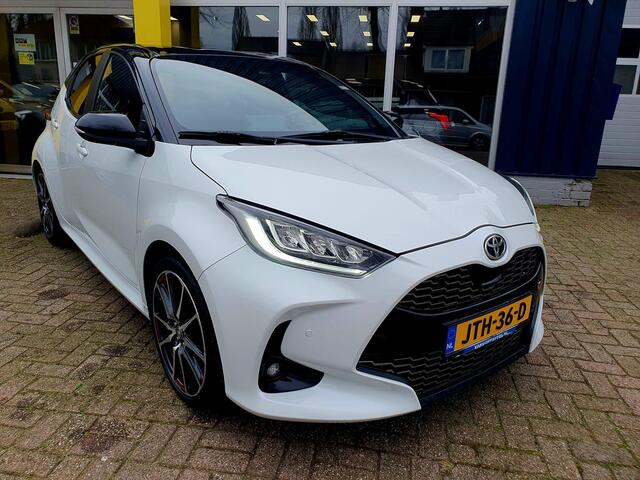 Toyota YARIS 1.5 Hybrid GR Sport All-in prijs!
