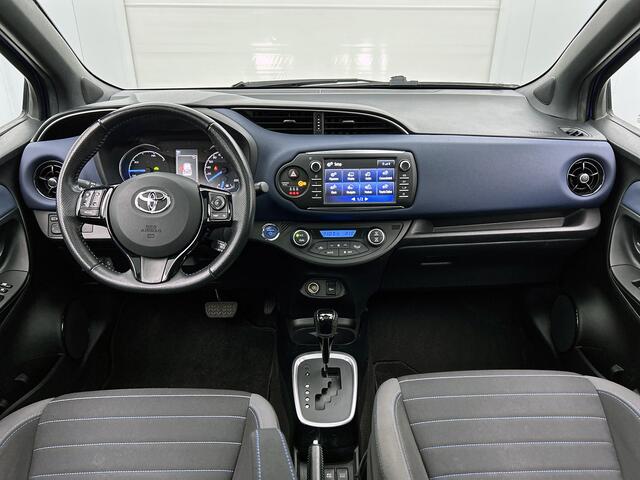 Toyota YARIS 1.5 Hybrid Bi-Tone | Panoramadak | Navigatie | Climate Control |