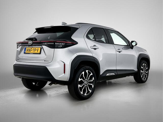 Toyota YARIS Cross 1.5 Hybrid 115 First Edition