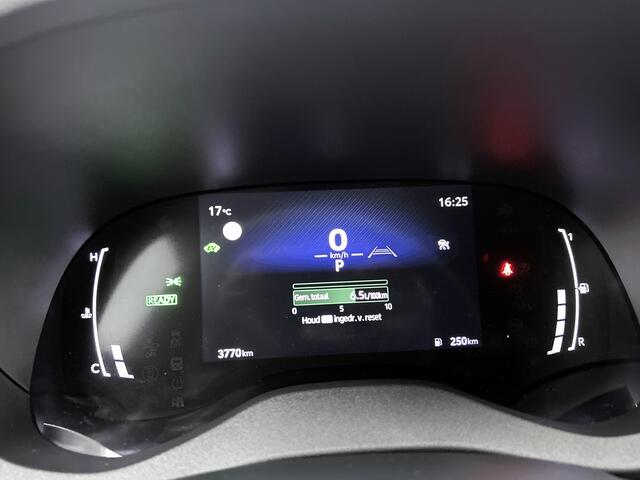 Toyota YARIS Cross 1.5 Hybrid 115 First Edition Limited + | BSM | PDC rondom | Keyless | Onderweg-naar-dealer