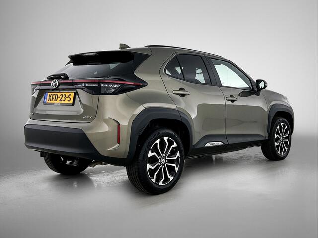 Toyota YARIS Cross 1.5 Hybrid 115 First Edition Limited + | Stoel en stuurverwarming | Onderweg-naar-dealer