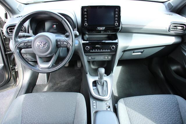 Toyota YARIS Cross 1.5 Hybrid Dynamic 39DKM, CARPLAY, STOELVERWARMING, CAMERA